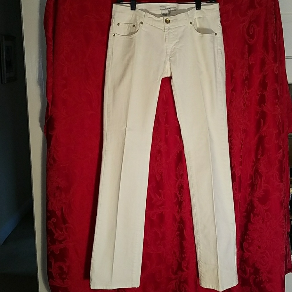 Zara White Straight Leg Jeans Size 8